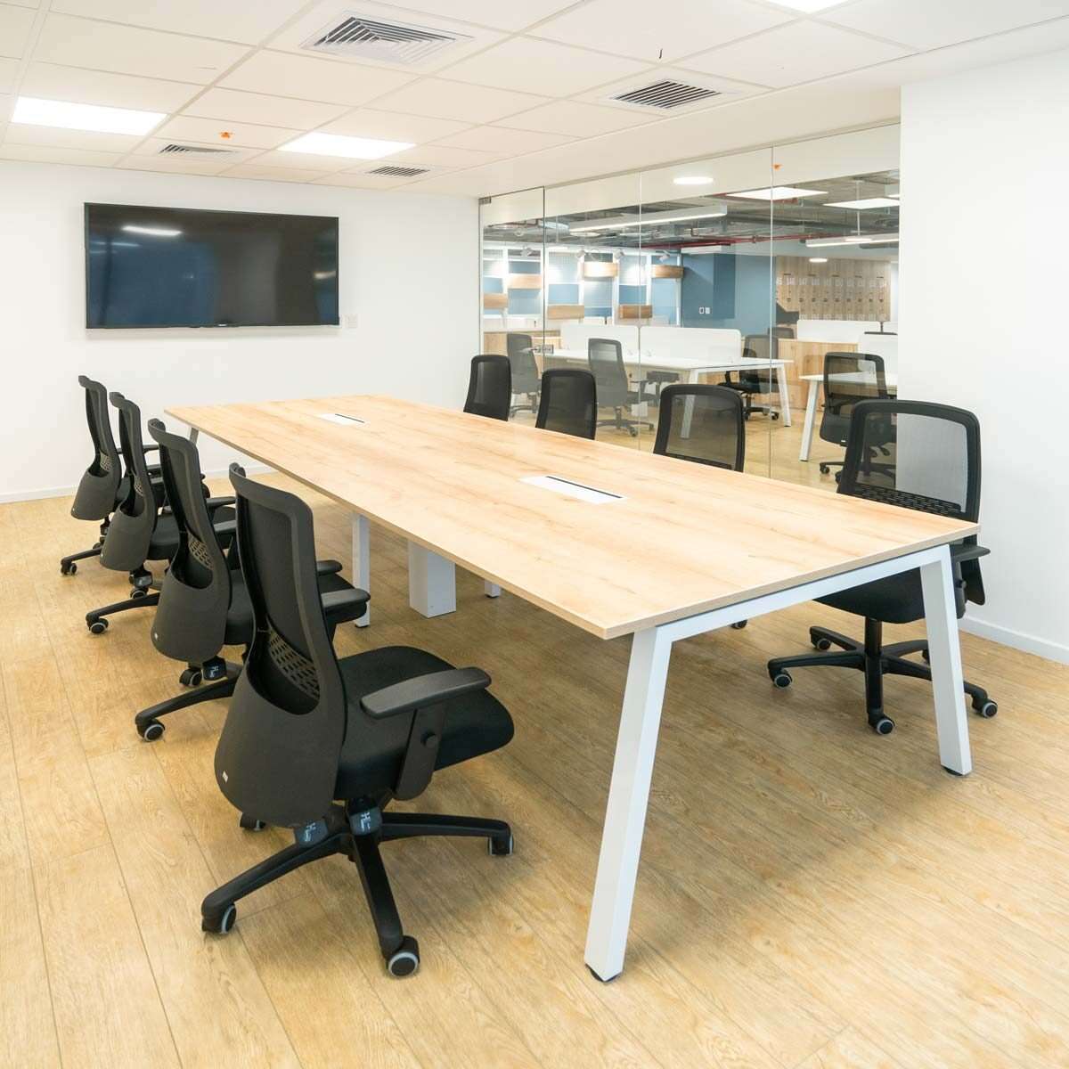 Mesa de Reuniones Aster – Las reuniones empiezan mucho antes de hablar