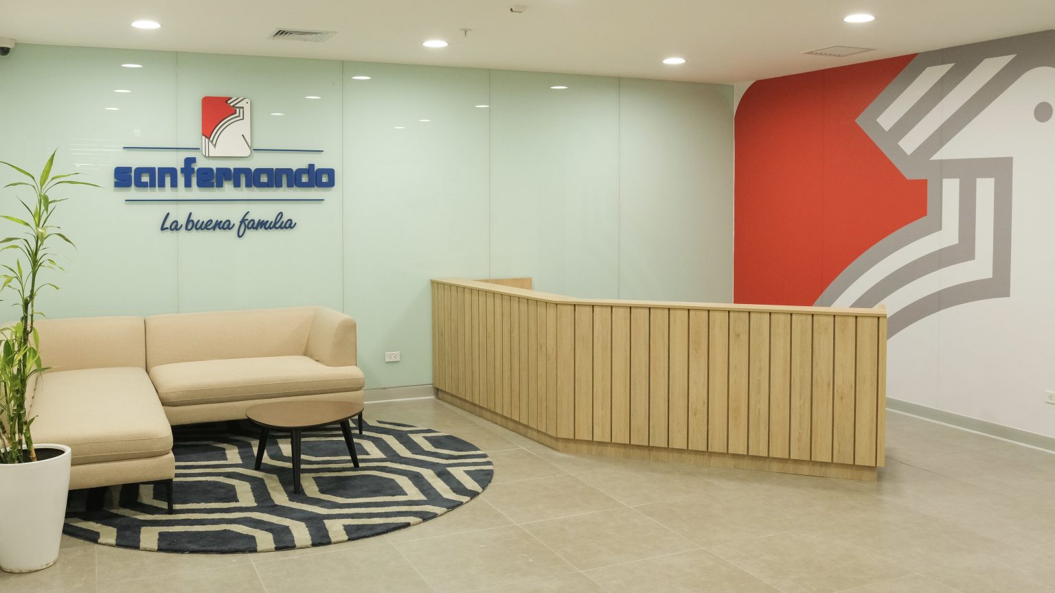 Proyecto San Fernando - counter y entrada del proyecto