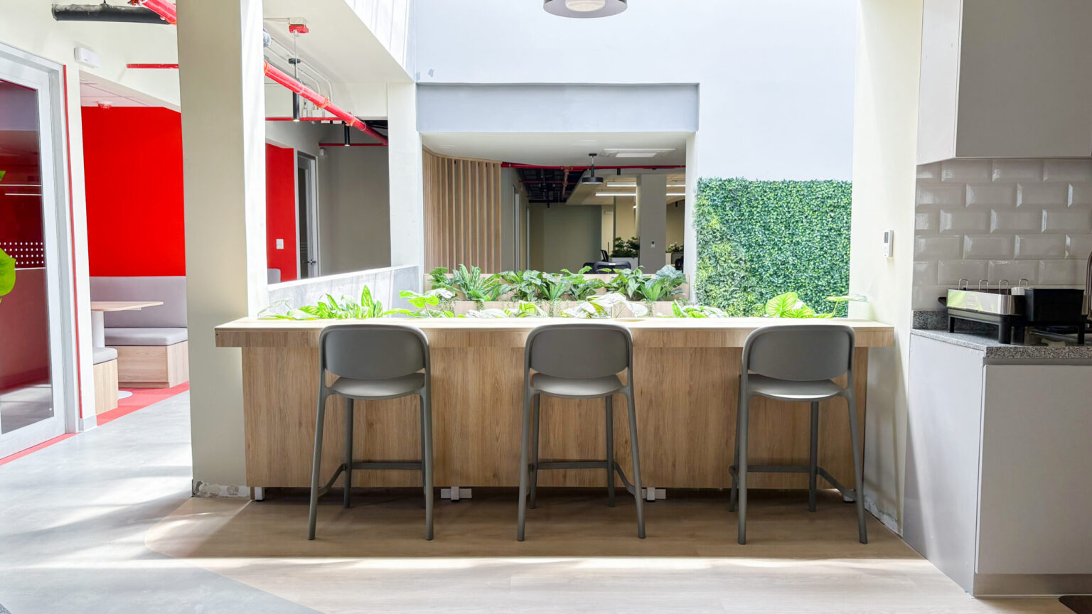 Proyecto Ajinomoto - mobiliario para espacios de descanso y kitchenette